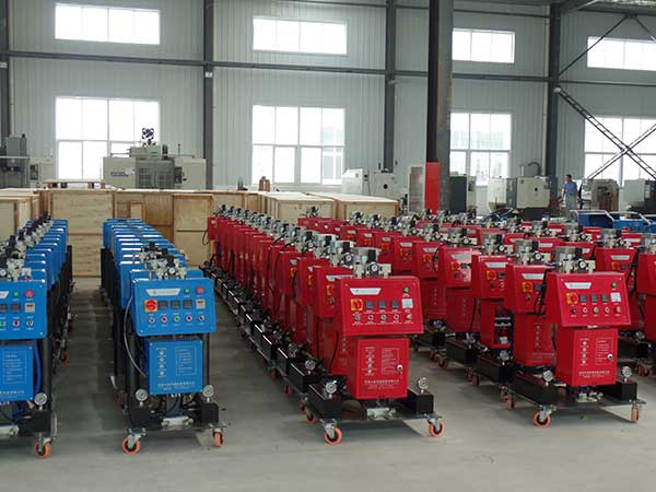 公司簡介(圖3) 系列聚氨酯噴涂機(jī)倉庫實拍