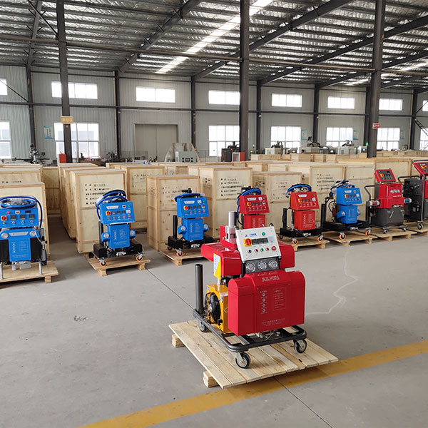 聚脲噴涂機(jī)JNJX-H5600(圖2) H5600聚脲噴涂機(jī)