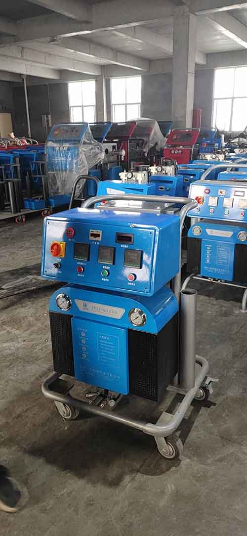 冷庫聚氨酯噴涂機(jī)(圖2) Q5600冷庫聚氨酯噴涂機(jī)