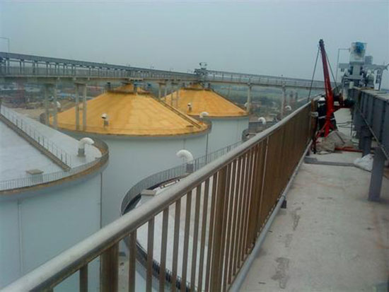 糧倉保溫硬泡聚氨酯(圖1) 糧倉保溫硬泡聚氨酯噴涂案例