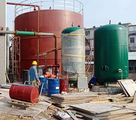 罐體防腐聚脲噴涂施工(圖2) 罐體防腐聚脲噴涂施工