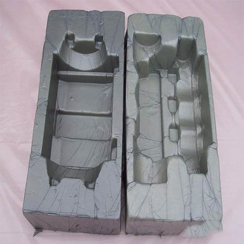 樂器包裝聚氨酯緩沖包裝現(xiàn)場發(fā)泡(圖2) 樂器包裝聚氨酯緩沖包裝現(xiàn)場發(fā)泡