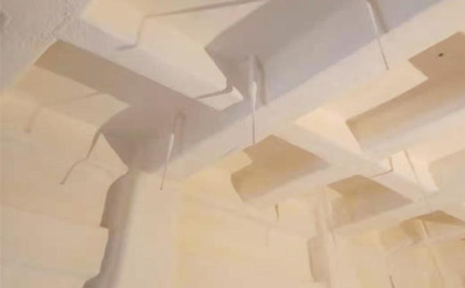 冷庫噴涂聚氨酯和冷庫庫板哪個(gè)效果好(圖3) 冷庫噴涂聚氨酯案例